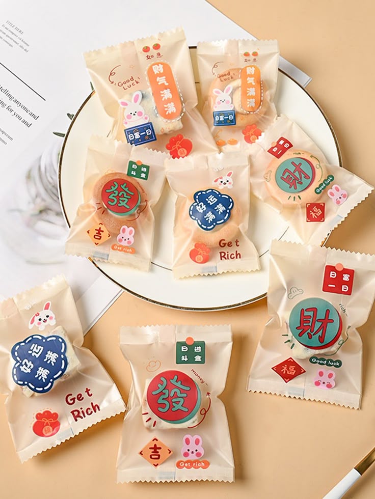 100pcs Chinese New Year Random Pattern Candy Packaging Bag